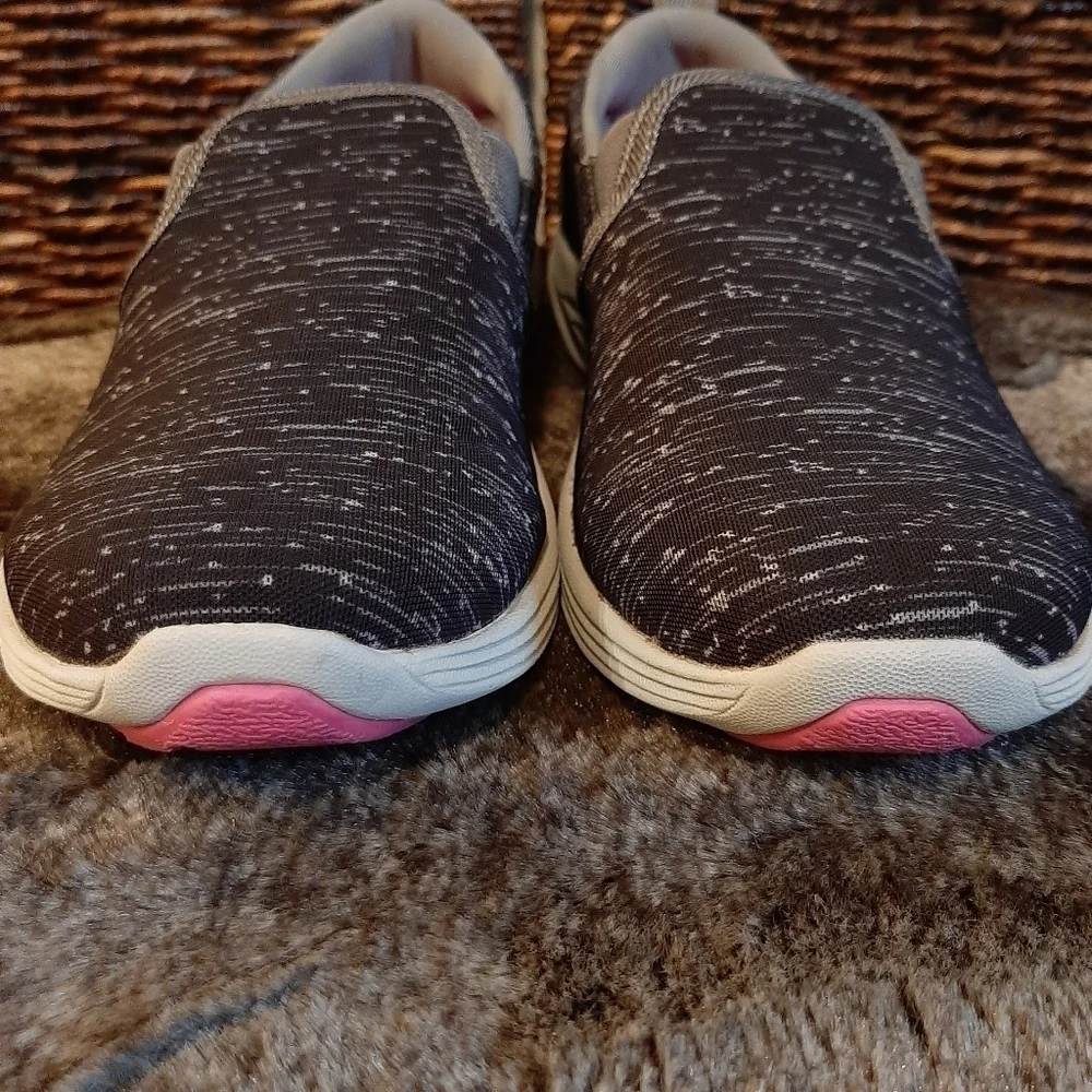 Vionic 5 Black Kea Slip On Comfort Sneakers Orthotic Agile Mesh Walking Shoes